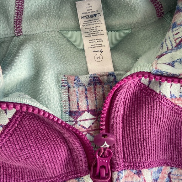 ivivva zip up hoodie💟 - Picture 3 of 3